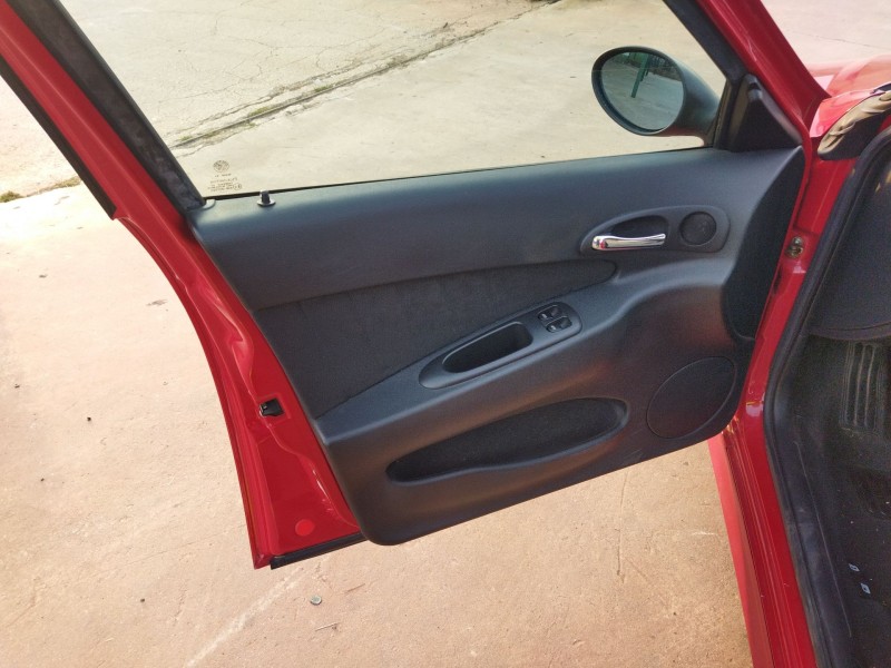 alfa romeo 156 (932_) del año 2001