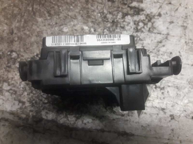 Recambio de caja reles / fusibles para peugeot partner (s2) combiespace referencia OEM IAM 9643498980 T118470002E BSM