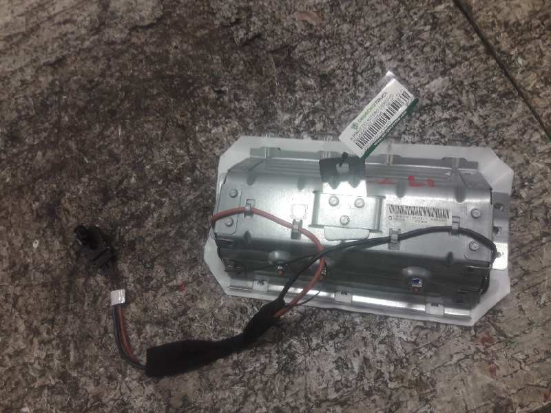 Recambio de airbag delantero derecho para peugeot 207 confort referencia OEM IAM 9683408580 5BMBHF0123130U 