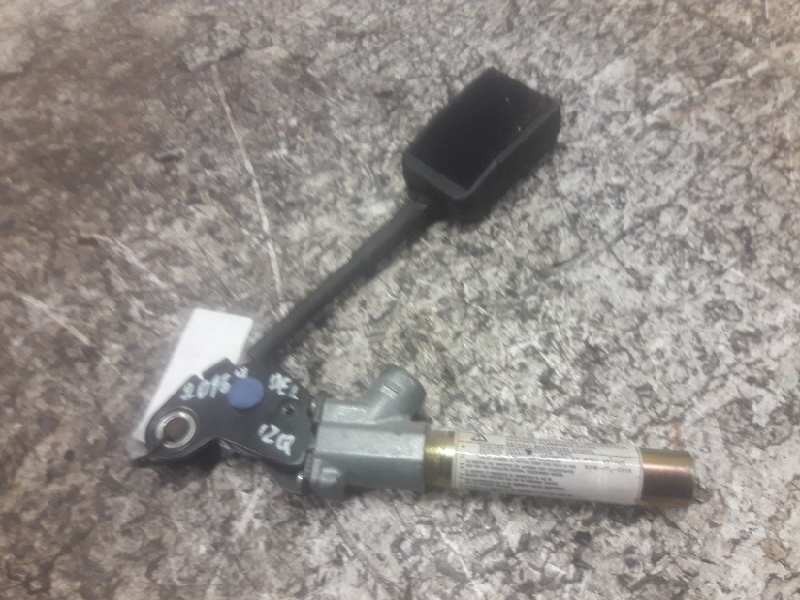 Recambio de pretensor airbag izquierdo para peugeot 406 berlina (s1/s2) stdt referencia OEM IAM 550522500A  
