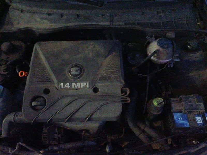 seat cordoba berlina (6k2) del año 2000