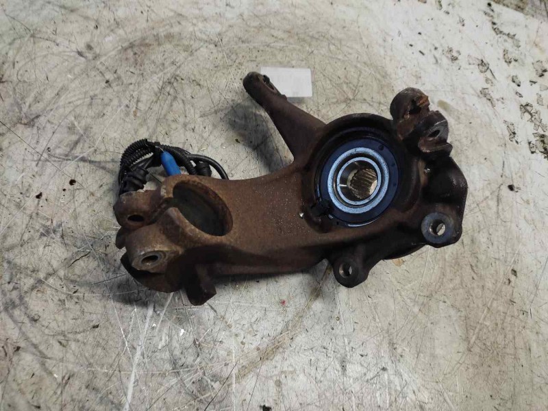 Recambio de mangueta delantera derecha para peugeot 207 xs pack referencia OEM IAM   