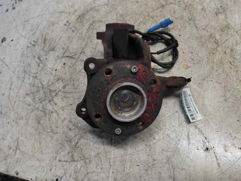 Recambio de mangueta delantera izquierda para peugeot 207 xs pack referencia OEM IAM   