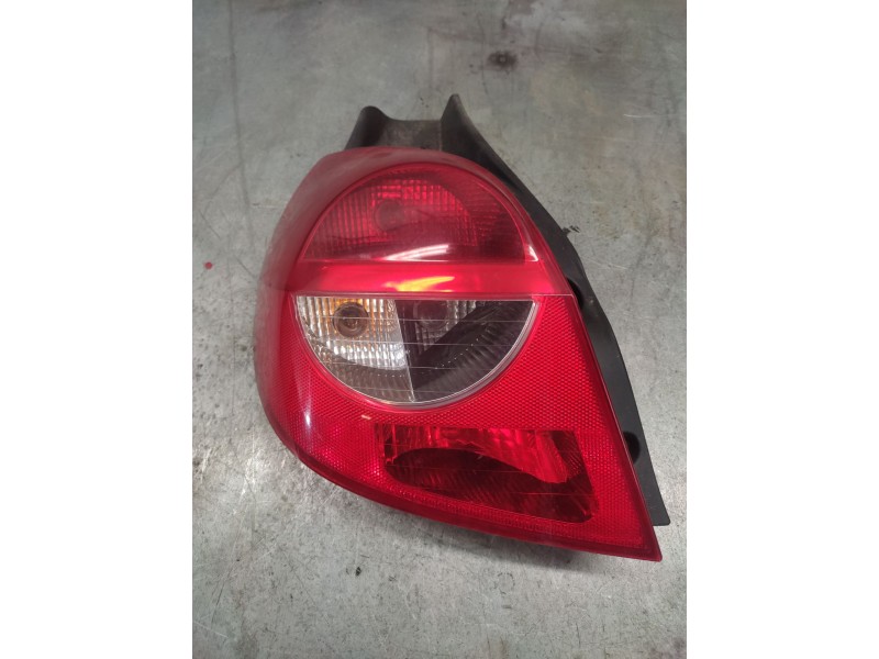 Recambio de piloto trasero izquierdo para renault clio iii authentique referencia OEM IAM   