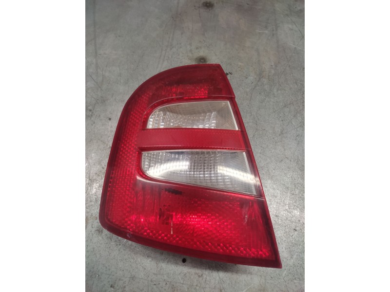 Recambio de piloto trasero izquierdo para skoda fabia (6y2/6y3) comfort referencia OEM IAM   