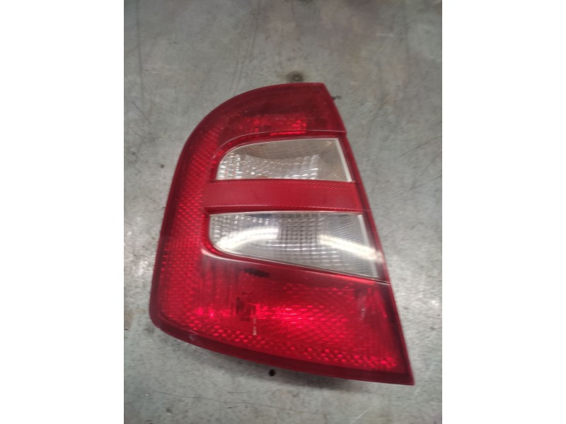 Recambio de piloto trasero izquierdo para skoda fabia (6y2/6y3) comfort referencia OEM IAM   