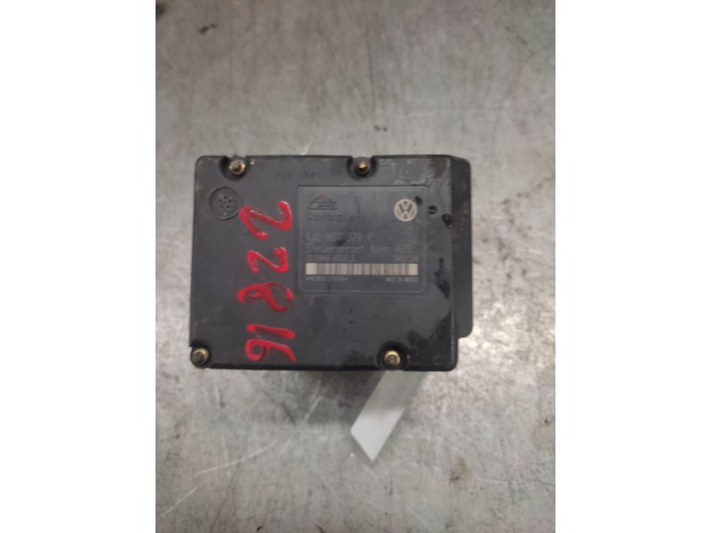 Recambio de abs para volkswagen golf iv berlina (1j1) básico referencia OEM IAM 1J0907379P  1J0614117D