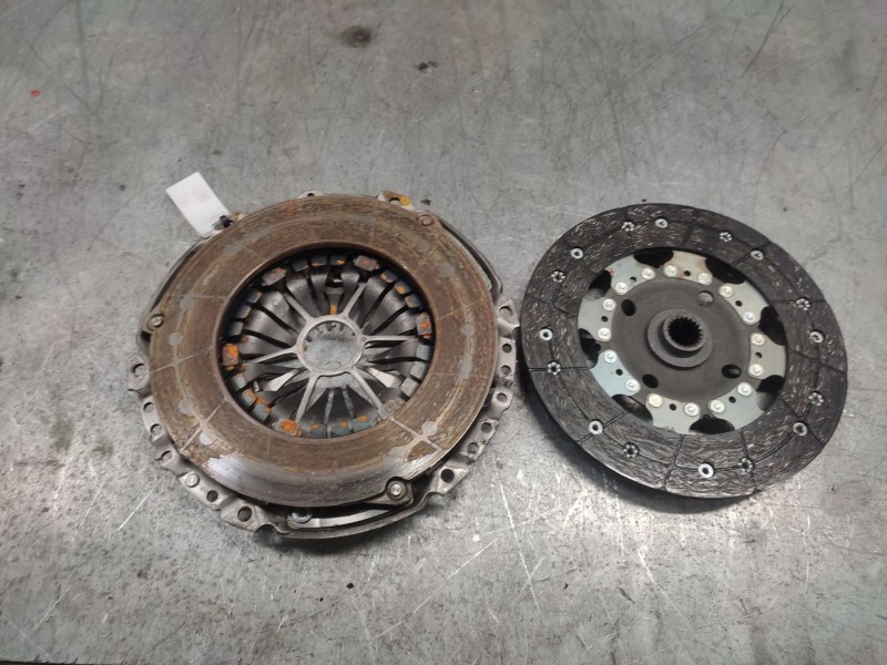 Recambio de kit embrague para peugeot expert tepee l1h1 premium referencia OEM IAM   