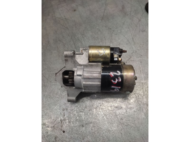 Recambio de mangueta delantera izquierda para peugeot 307 (s1) xs referencia OEM IAM M000T86081  13 DIENTES