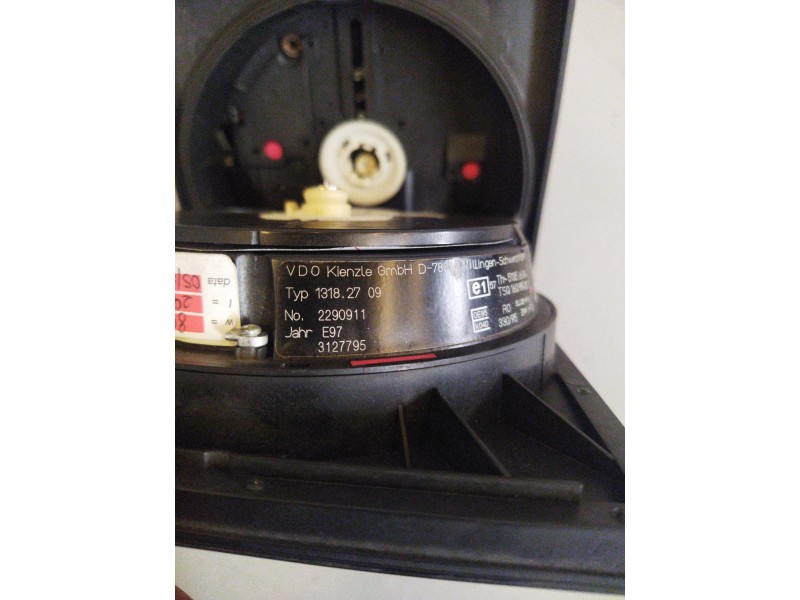 Recambio de tacografo para renault hr 385.18 / 26 premium e2 referencia OEM IAM 13182709 2290911 