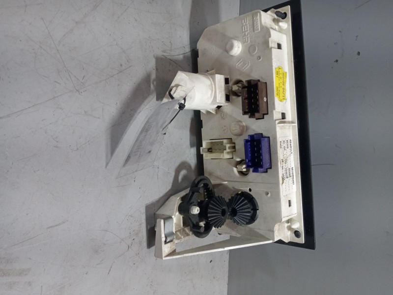 Recambio de mando calefaccion / aire acondicionado para renault magnum ab 2005 12.8 diesel referencia OEM IAM 5010290297  