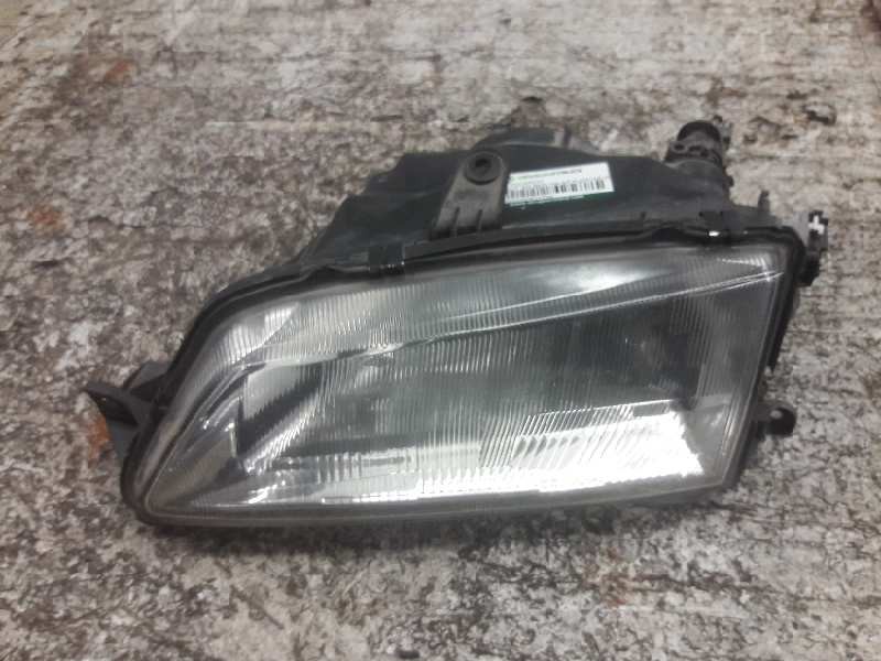 Recambio de faro izquierdo para peugeot 306 berlina 3/5 puertas (s1) style d referencia OEM IAM   