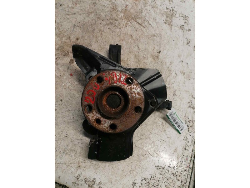 Recambio de mangueta delantera izquierda para peugeot expert kasten komfort confort acristalato referencia OEM IAM   