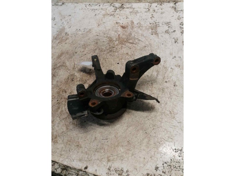 Recambio de mangueta delantera izquierda para peugeot expert kasten komfort confort acristalato referencia OEM IAM   