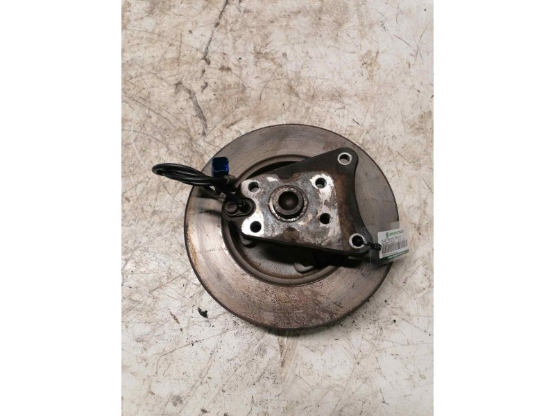 Recambio de buje trasero derecho para peugeot 207 xs referencia OEM IAM   