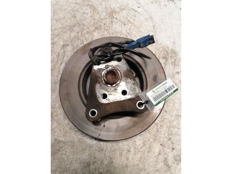 Recambio de buje trasero izquierdo para peugeot 207 xs referencia OEM IAM   