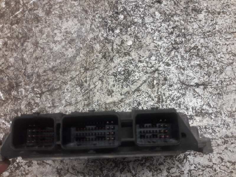 Recambio de centralita motor uce para peugeot partner (s2) combi plus referencia OEM IAM 9663943980 9653958980 0281012619