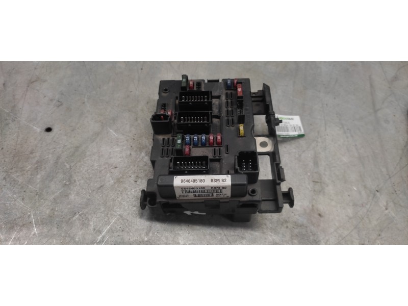 Recambio de caja reles / fusibles para peugeot 307 break / sw (s1) sw referencia OEM IAM 9646405180 BSM 