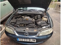 opel vectra b berlina del año 2001