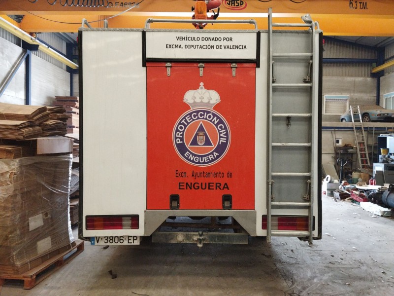 mercedes-benz mk / sk om 421 del año 1982