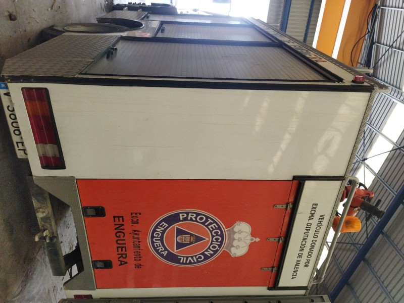 mercedes-benz mk / sk om 421 del año 1982