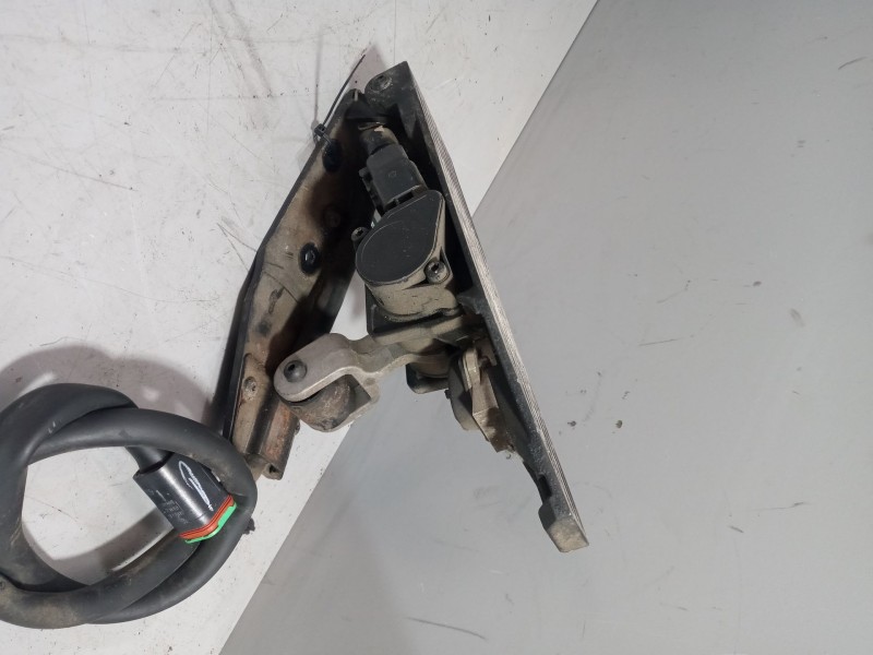 Recambio de pedal acelerador para renault magnum ab 2005 12.8 diesel referencia OEM IAM 7421111164  
