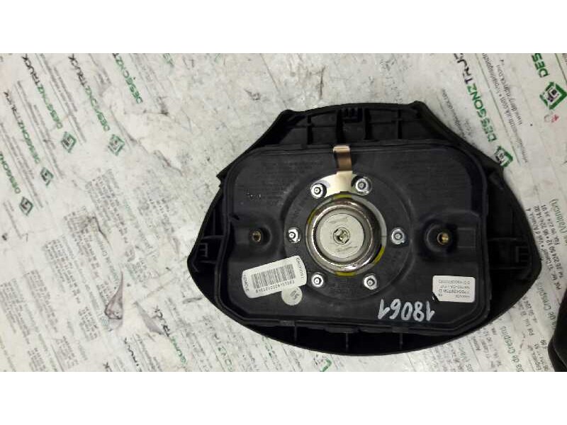 Recambio de airbag delantero izquierdo para renault kangoo (f/kc0) authentique referencia OEM IAM 7700429758D  