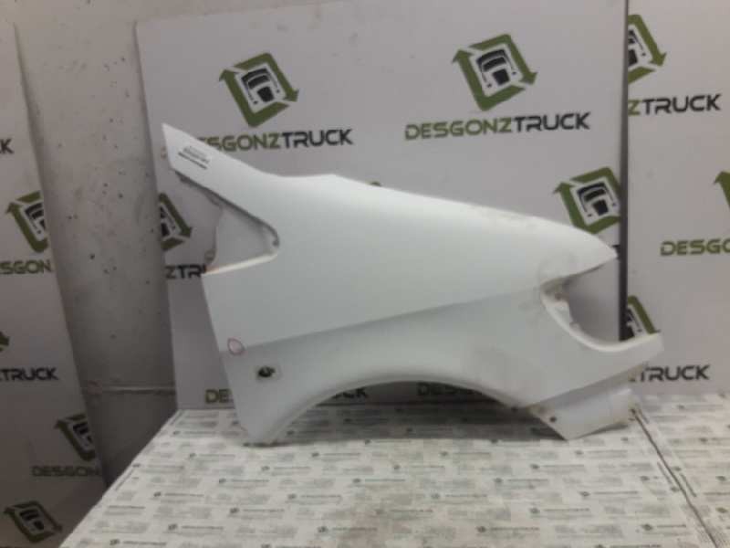 Recambio de aleta delantera derecha para mercedes-benz vito (w638) combi 108 d  (638.164) referencia OEM IAM   