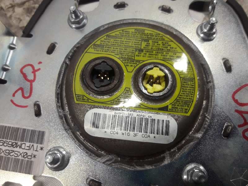 Recambio de airbag delantero izquierdo para dodge caliber s referencia OEM IAM P0XS26XDVAH TVFDM0699W0561 CC4W163FC0A