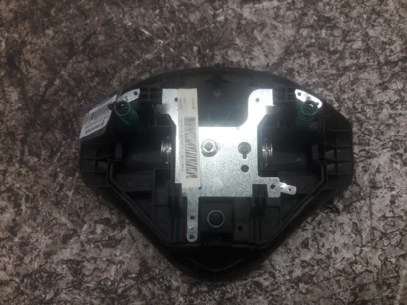 Recambio de airbag delantero izquierdo para peugeot 207 confort referencia OEM IAM 96500674ZD 5AMB1A0260942 