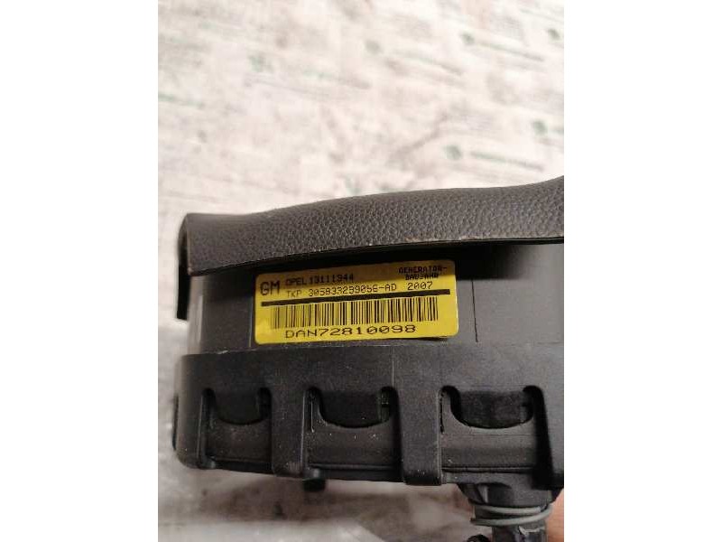 Recambio de airbag delantero izquierdo para opel astra gtc cosmo referencia OEM IAM 13111344  