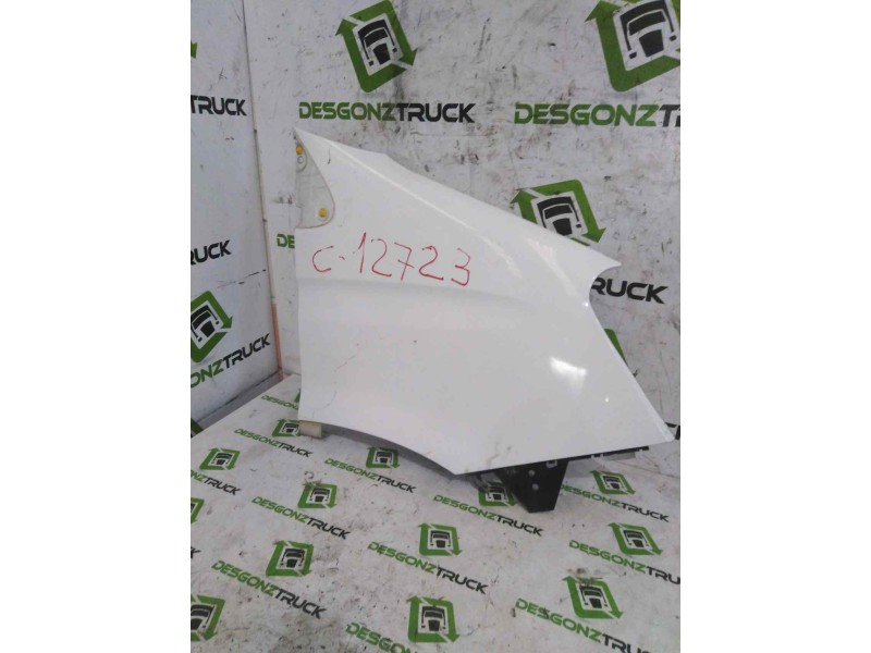 Recambio de aleta delantera derecha para iveco daily pr 3.0 diesel referencia OEM IAM   