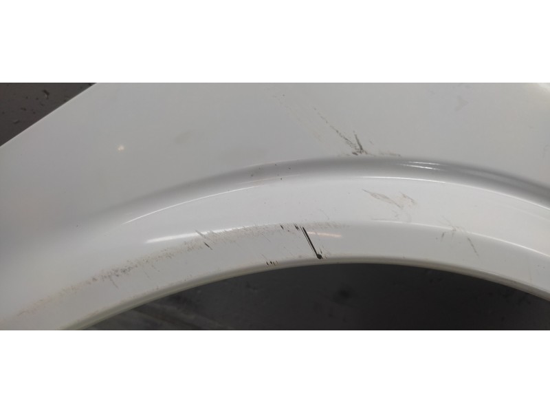 Recambio de aleta delantera derecha para mercedes-benz vito kasten (639) 2.1 cdi referencia OEM IAM   