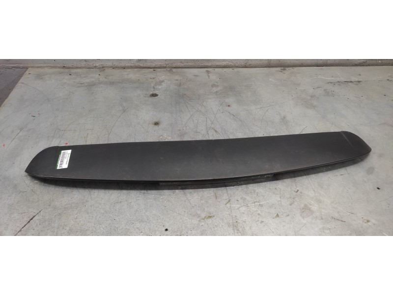 Recambio de aleron trasero para citroën c4 berlina collection referencia OEM IAM   