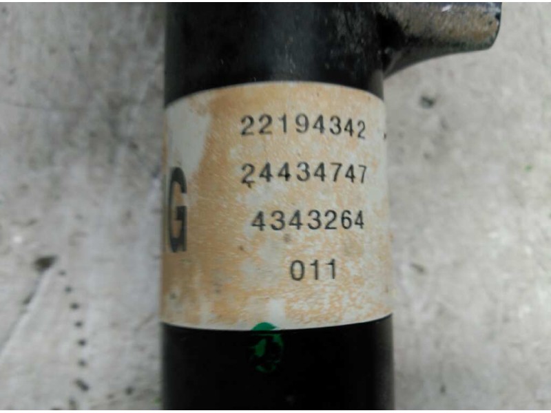 Recambio de amortiguador delantero derecho para opel zafira a blue line referencia OEM IAM 72119112  