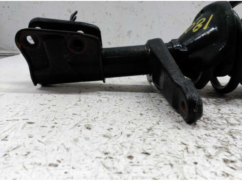 Recambio de amortiguador delantero izquierdo para land rover freelander (ln) e familiar referencia OEM IAM   