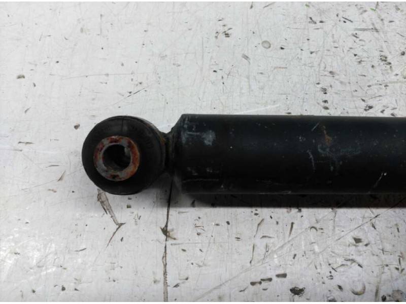 Recambio de amortiguador trasero izquierdo para peugeot 308 confort referencia OEM IAM   