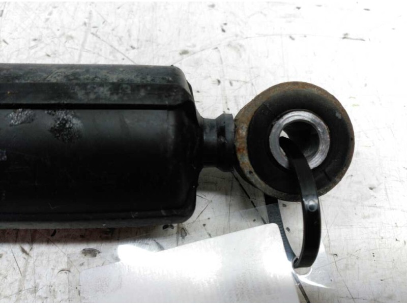 Recambio de amortiguador trasero izquierdo para opel movano chasis - volquete, medio 3.5t referencia OEM IAM   