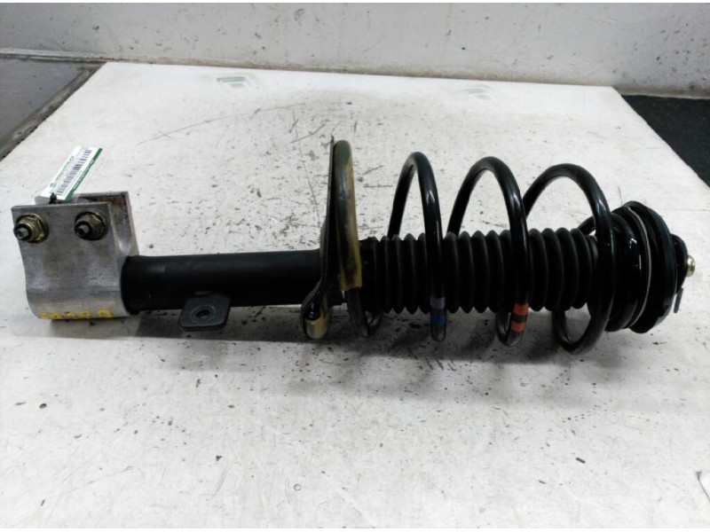 Recambio de amortiguador delantero izquierdo para peugeot 307 berlina (s2) xt referencia OEM IAM   