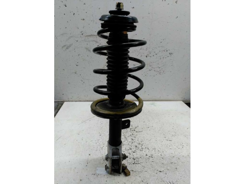 Recambio de amortiguador delantero izquierdo para peugeot 307 berlina (s2) xt referencia OEM IAM   