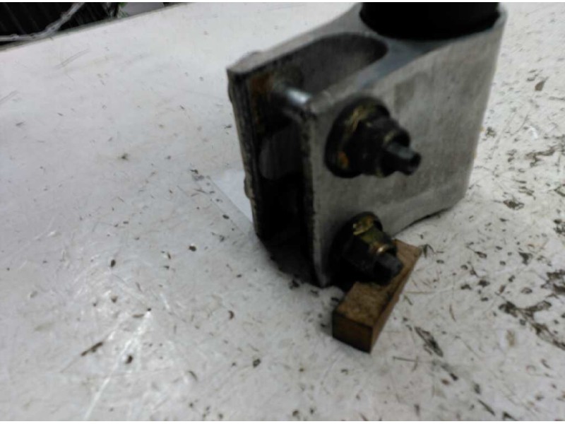 Recambio de amortiguador delantero izquierdo para peugeot 307 berlina (s2) xt referencia OEM IAM   