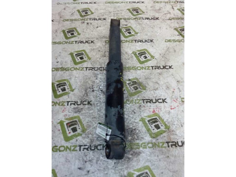 Recambio de amortiguador trasero para nissan trucks l35.09 ... referencia OEM IAM 145002080A  