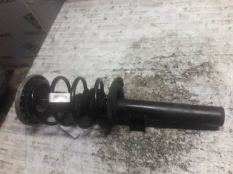 Recambio de amortiguador delantero derecho para bmw x3 (f25) xdrive 20d referencia OEM IAM DR679631603  