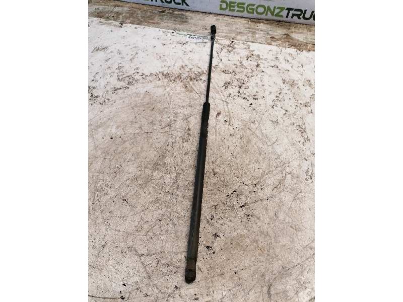 Recambio de amortiguadores capo para audi a3 (8p) 2.0 tdi ambition quattro referencia OEM IAM   