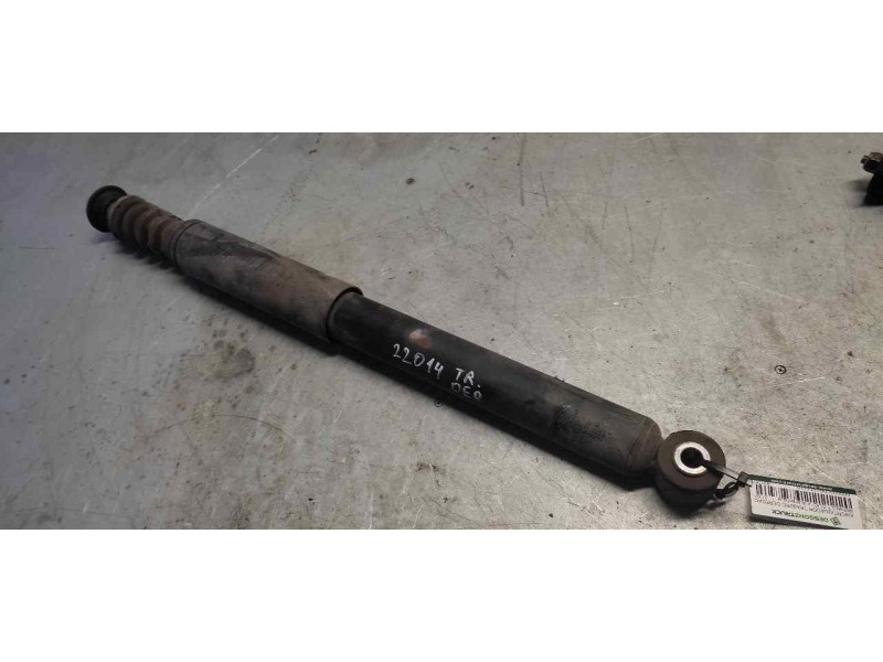 Recambio de amortiguador trasero derecho para renault clio iii authentique referencia OEM IAM 8200676769  