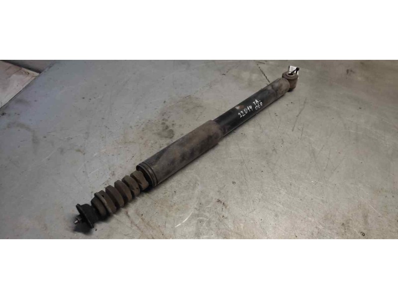 Recambio de amortiguador trasero derecho para renault clio iii authentique referencia OEM IAM 8200676769  