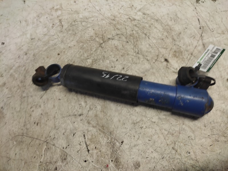 Recambio de amortiguador trasero izquierdo para seat marbella ce referencia OEM IAM X039718240  