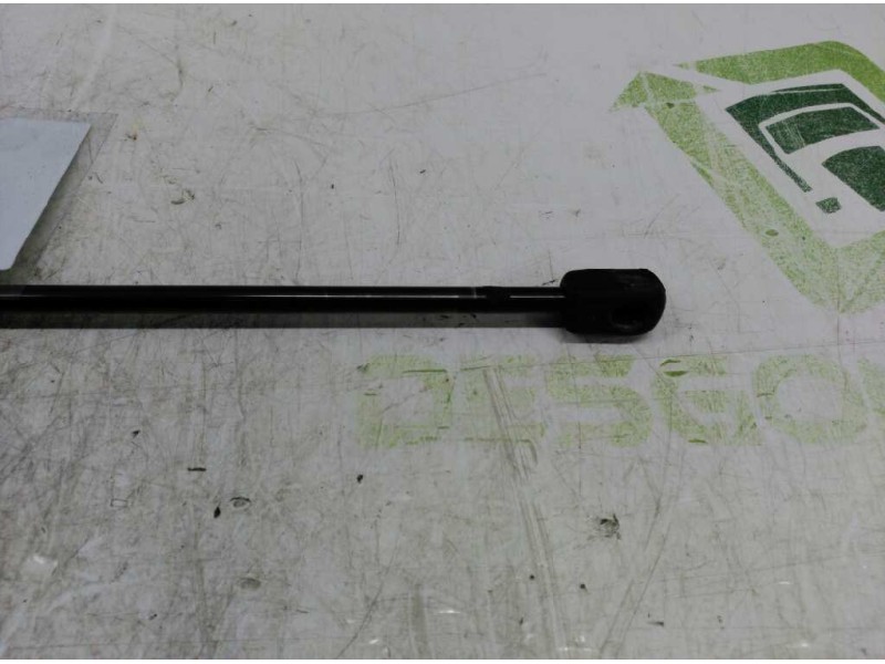 Recambio de amortiguadores maletero / porton para seat ibiza (6k) cl referencia OEM IAM 6K6827550  
