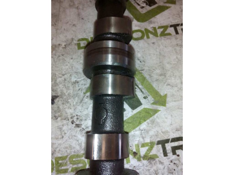 Recambio de arbol de levas para nissan trucks atleon 120 referencia OEM IAM G2440 BD30 
