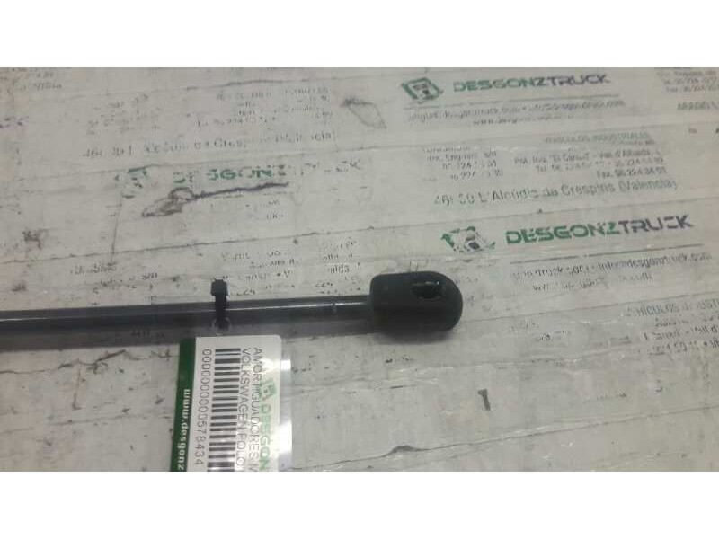Recambio de amortiguadores maletero / porton para volkswagen polo berlina (6n1) básico referencia OEM IAM 6N0827550A 330N 